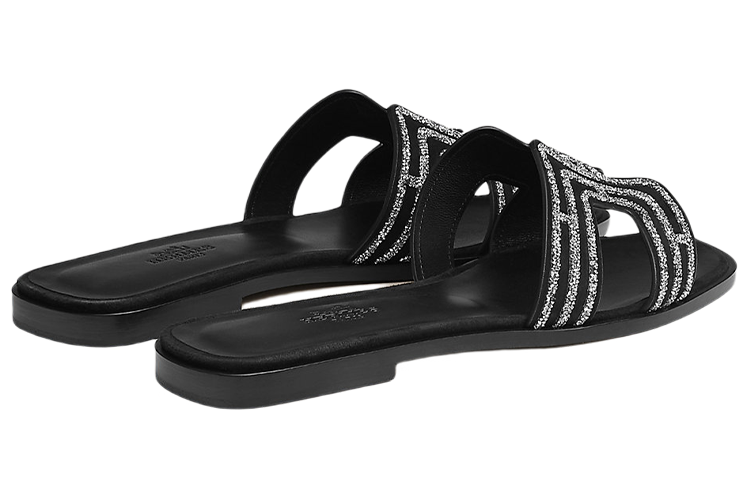Shop (W) HERMES Kulit Kambing Slip-On Flat 'Sandal Hitam Fashion' H212010Z-03