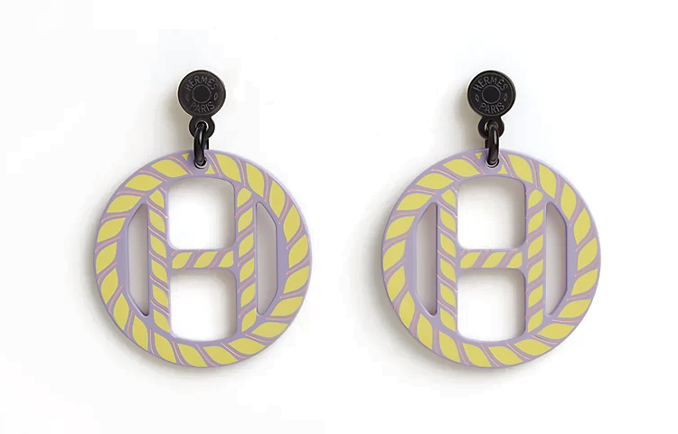 (Women) HERMES H Equipe Nautique Horn Earrings Purple/Yellow  Luxury Accessories. H000007FLF4