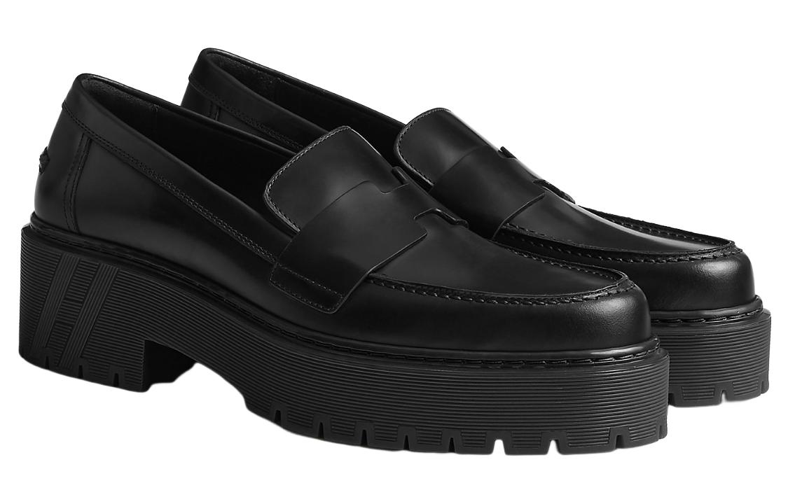 Lookbook (W) HERMES Hitch Mocasín 'Negro' H232059Z-02