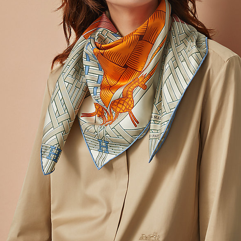 (Women) HERMES Horsehead Silk Scarf for Women. H003684S-15 圖 3