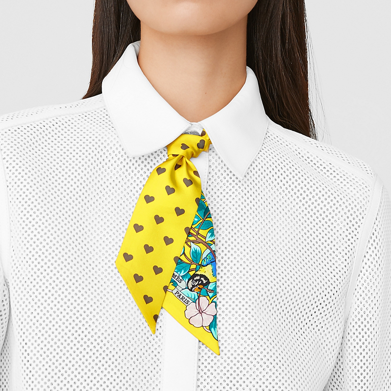 (Women) HERMES Jungle Love Heart Silk Scarf Yellow for Women. H063513S-21 圖 3