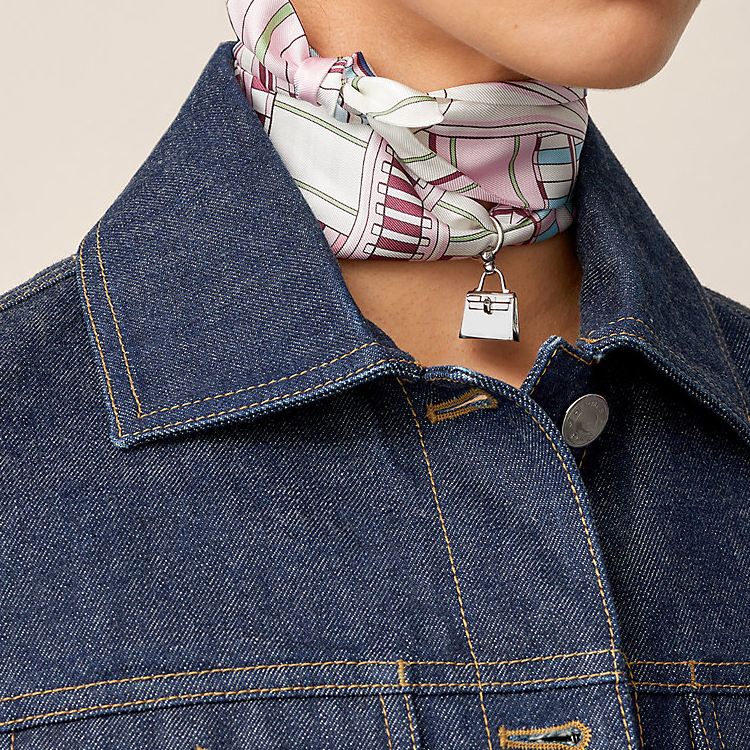 (Women) HERMES Kelly Twilly Brass Scarf Ring Pendant for Women H602153S-00 圖 3