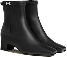 (W) HERMES Sepatu Bot Kulit Warna Hitam Round Toe Zip Ankle H232081Z-02 Order (W) HERMES Sepatu Bot Kulit Warna Hitam Round Toe Zip Ankle H232081Z-02