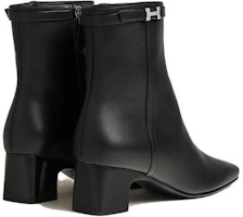 (W) HERMES Sepatu Bot Kulit Warna Hitam Round Toe Zip Ankle H232081Z-02 Lookbook (W) HERMES Sepatu Bot Kulit Warna Hitam Round Toe Zip Ankle H232081Z-02