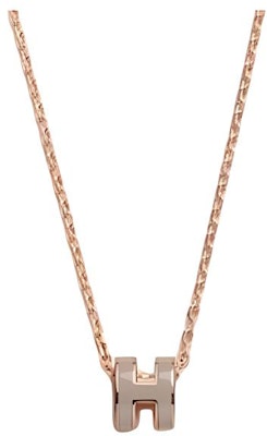 (W) Colgante HERMES Diseño Letra Oro Rosa para Mujer - Multicolor. 109004609 Purchase (W) Colgante HERMES Diseño Letra Oro Rosa para Mujer - Multicolor. 109004609