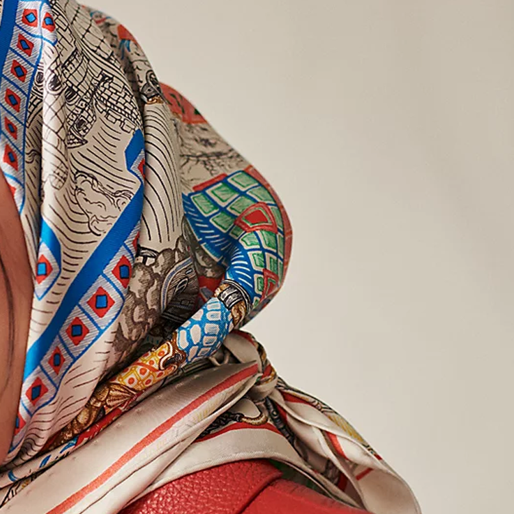 (Women) HERMES Letter Logo Multicolor  Silk Scarf H004011S 04 圖 3