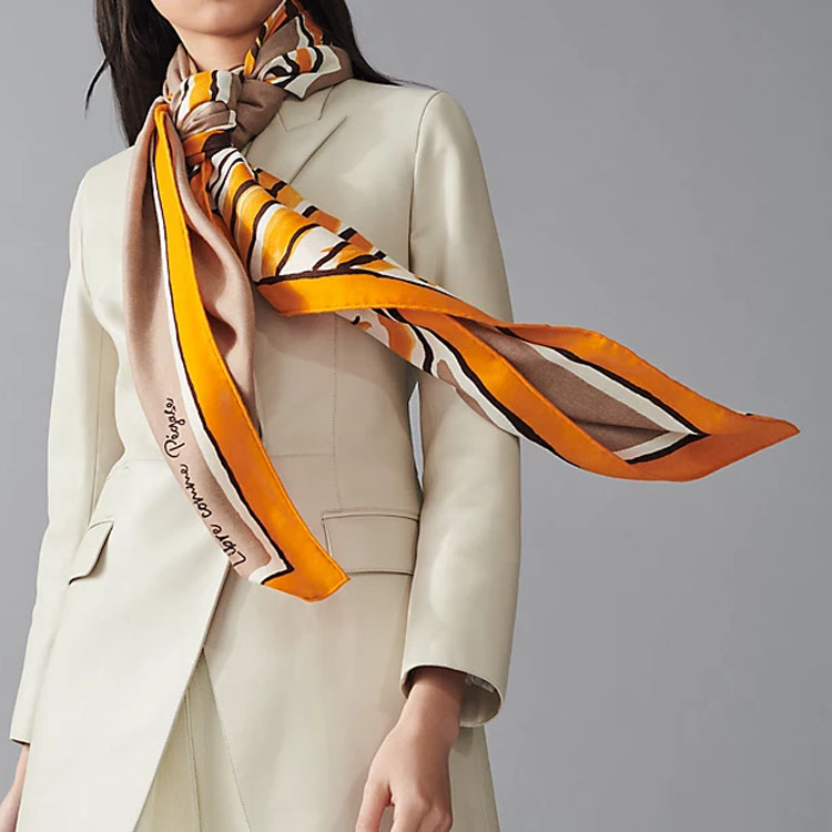 (Women) HERMES Libre Comme Pegase  Stylish Comfort Scarf with Horse Design. H243802S 08 圖 3