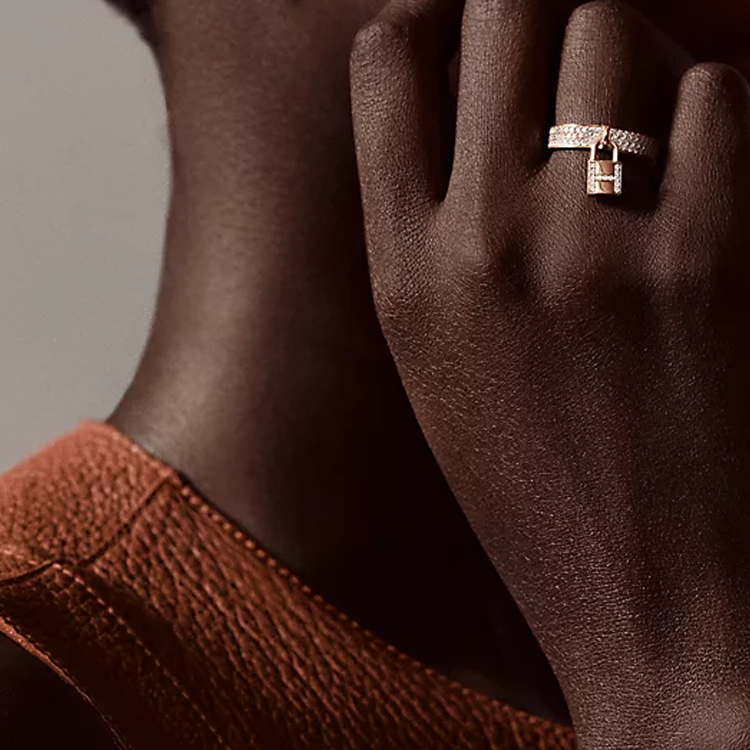 Lookbook (W) HERMES 鎖頭鑽石18K玫瑰金戒指 女款 - 玫瑰金色 H220657B-00053