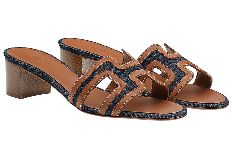 Lookbook (Women) HERMES Oasis 'Brut' H221113Z-48