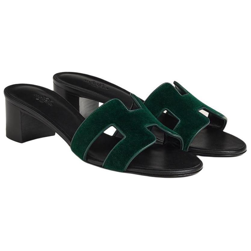 Lookbook (Women) HERMES Oasis 'Green Comfort' H232162Z-VF
