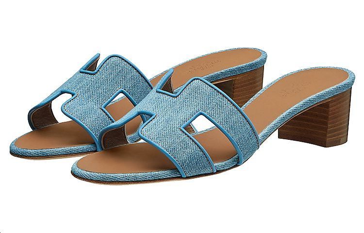 Lookbook (Women) HERMES Oasis 'Light Blue' H211250Z-CB