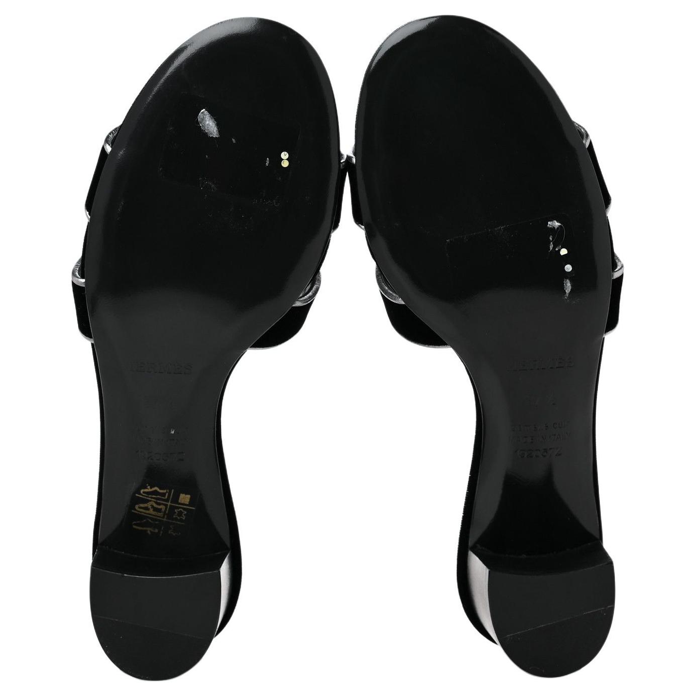 Purchase (W) HERMES Oasis Nappa ''Velluto Nero'' H192057Z-V1