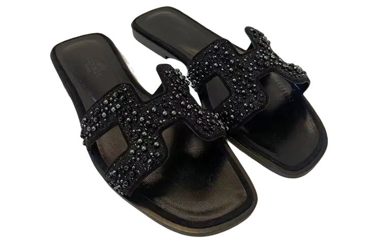 Lookbook (W) HERMES Sandalia Abierta 'Moda Negra' 192000Z-02