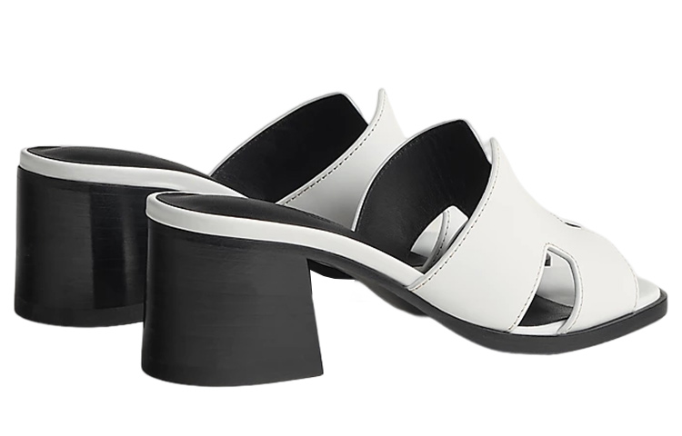 Shop (W) Sandal Geser HERMES Open Toe Round Toe 'Kulit Putih' H232089Z-90