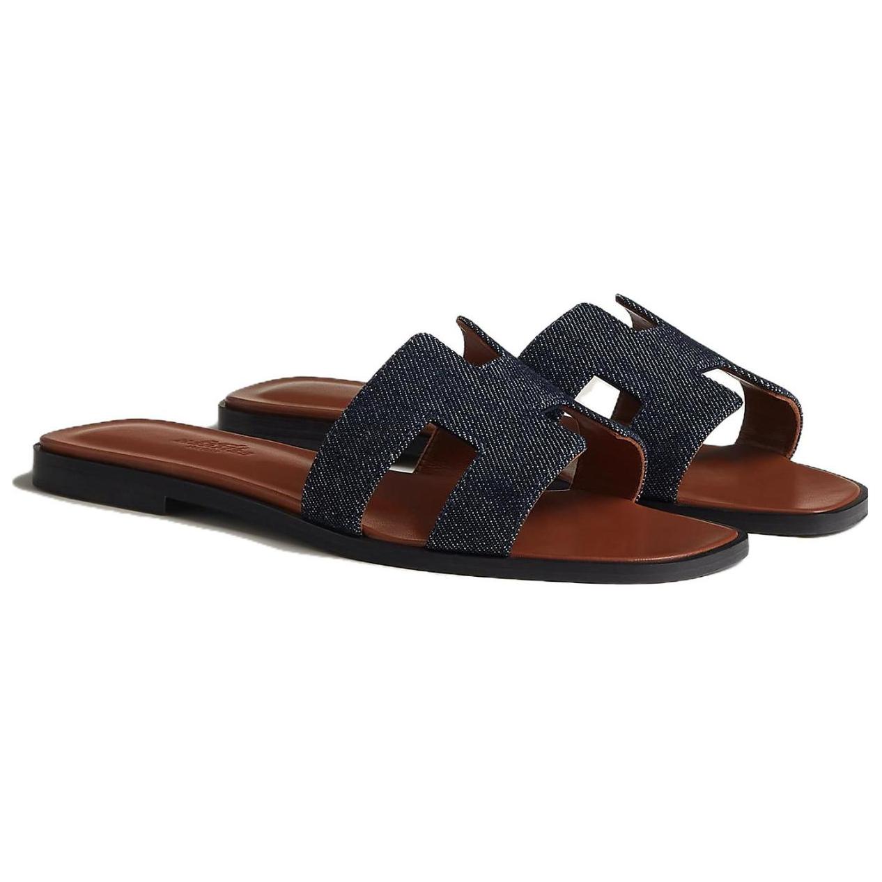 Shop (W) HERMES Oran 'Azul Original' H211242Z-48