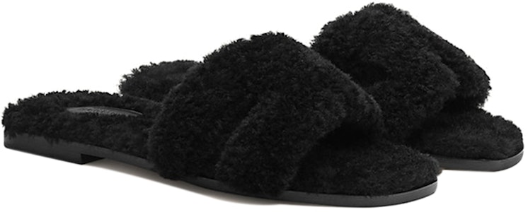 (W) HERMES Oran 'Hitam Murni' H212178Z-02 Lookbook (W) HERMES Oran 'Hitam Murni' H212178Z-02