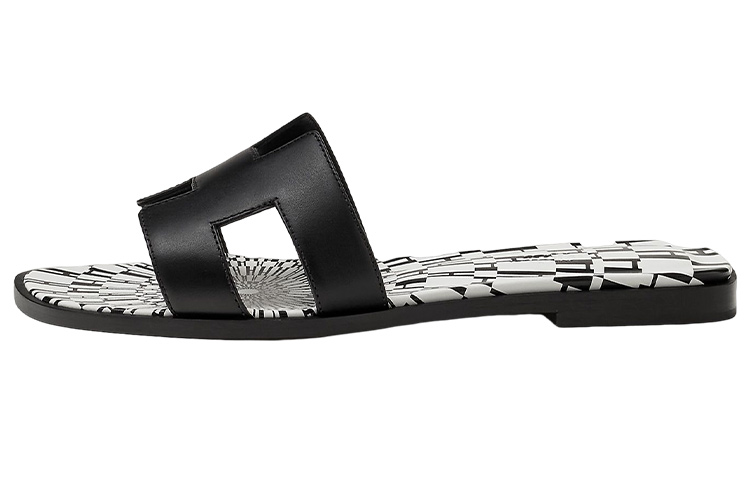 (Women) HERMES Oran Sandal 'Black and White' H222106Z-02