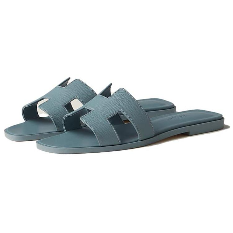Lookbook (W) 爱马仕 Oran 蓝色凉鞋 H202272Z-GT