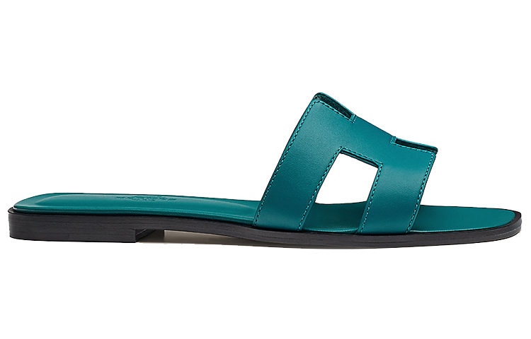 Order (W) エルメス オラン サンダル "ベルベットブルー" H202230Z-74