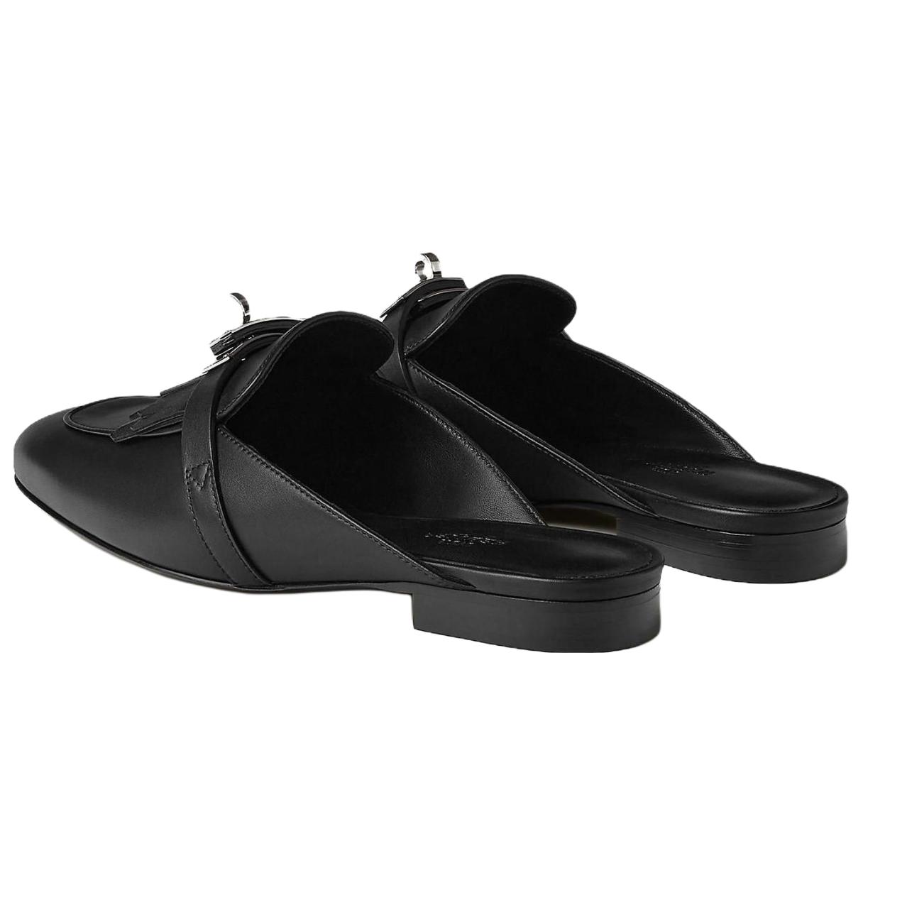 Lookbook (W) HERMES Oz 'Selipar Kulit Hitam' H241068Z-02