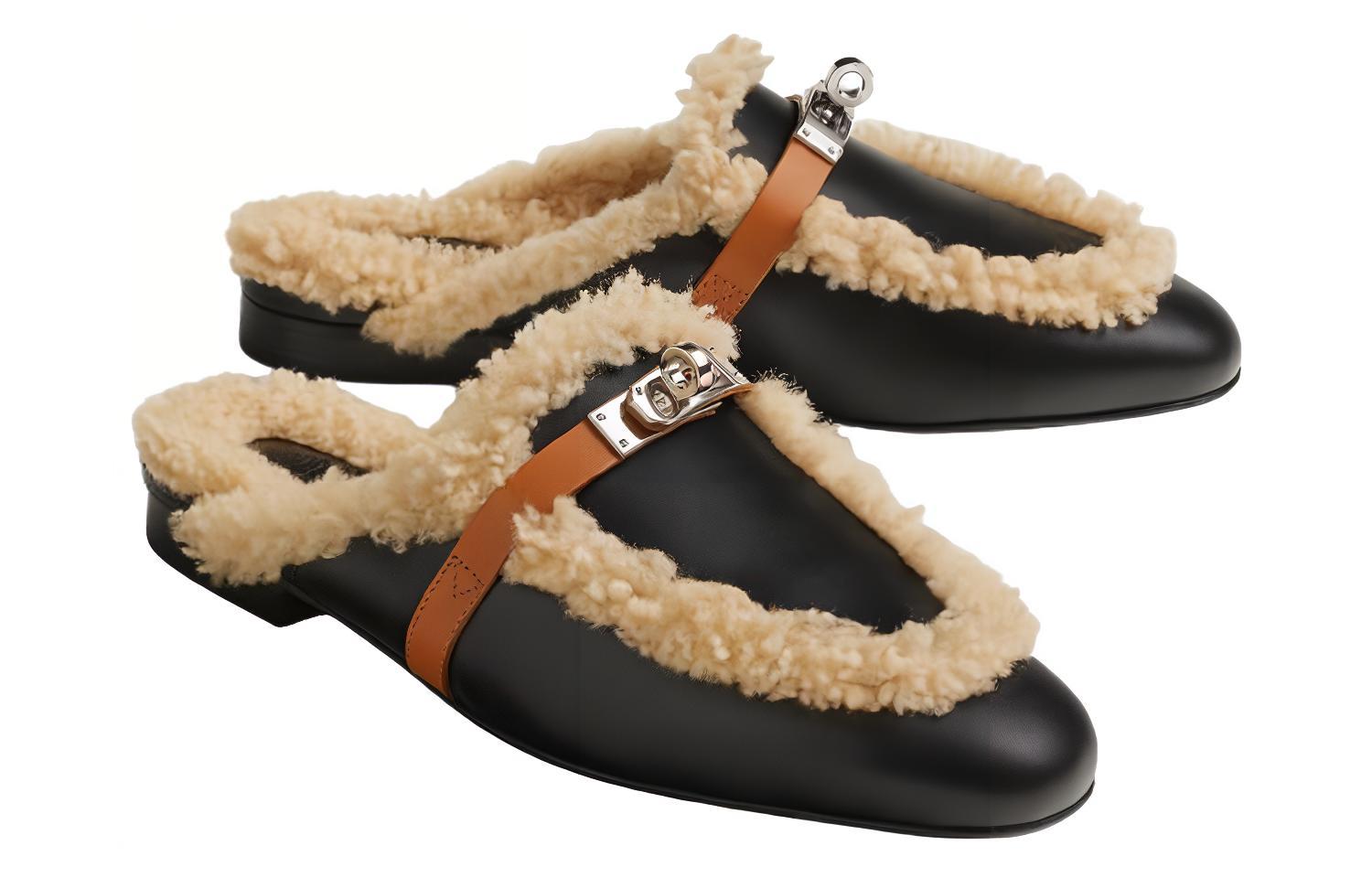 Shop (W) HERMES Oz Kulit Mule 'Hitam' H232124Z-02
