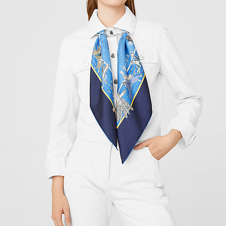 (Women) HERMES Pani la Shar Pawnee Double-Sided Chief Print Silk Scarf Blue Women H903551S 01 圖 5