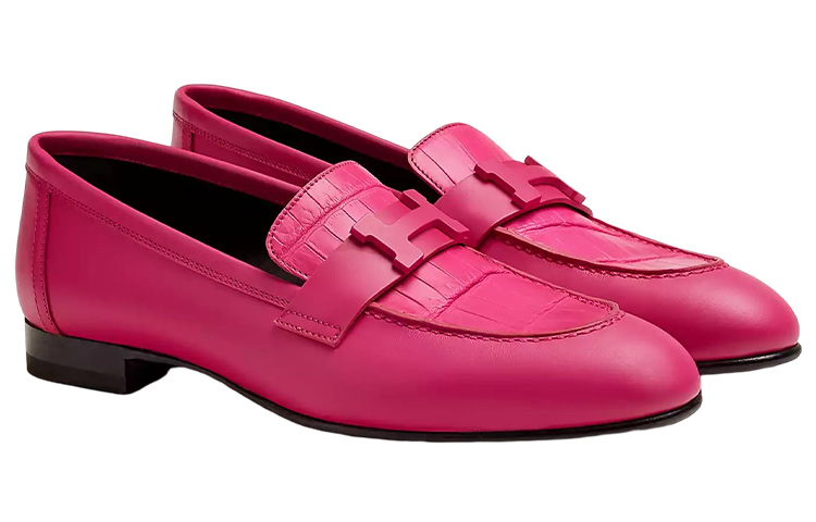 Lookbook (Women) HERMES Paris Loafer 'Pink Crocodile' H222255Z-57
