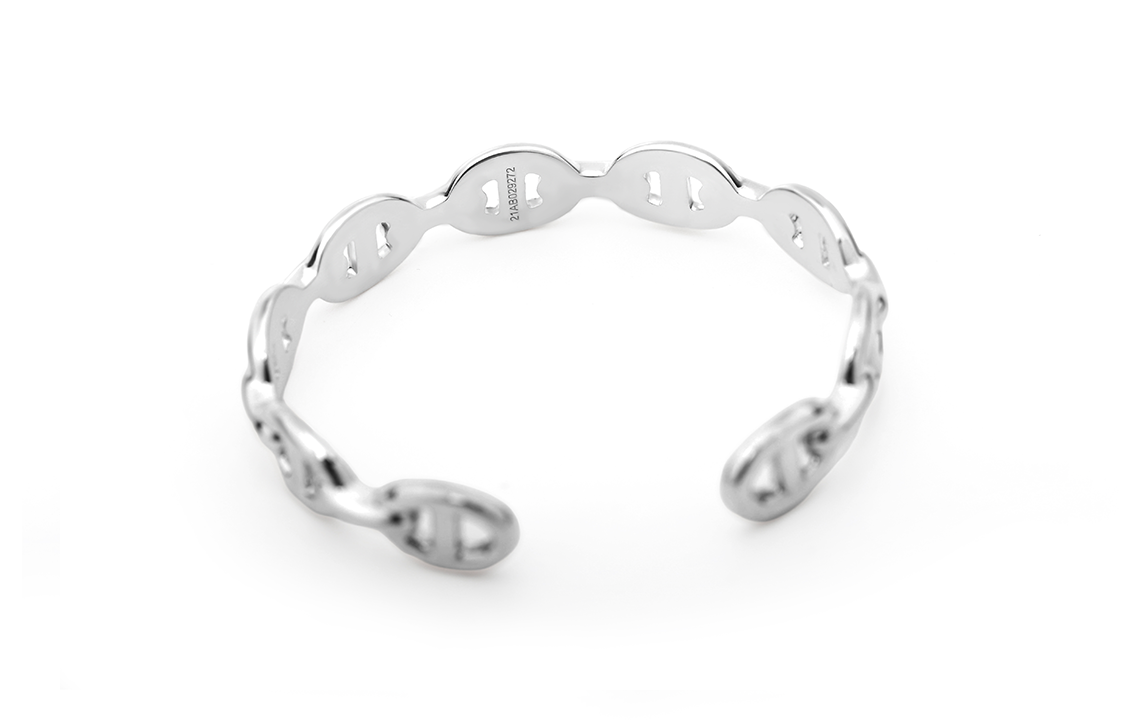 Lookbook (W) エルメス レディース用ピッグノーズシルバーブレスレット - ギフトバッグ付属 シルバー。 H109509B-00