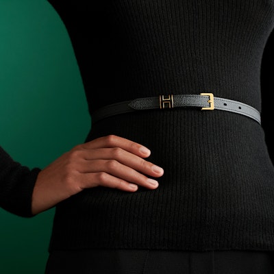 (W) エルメス ポップH 15 ブラック カーフレザー ベルト ゴールドバックル 幅1.5cm H081087CC89 Lookbook (W) エルメス ポップH 15 ブラック カーフレザー ベルト ゴールドバックル 幅1.5cm H081087CC89