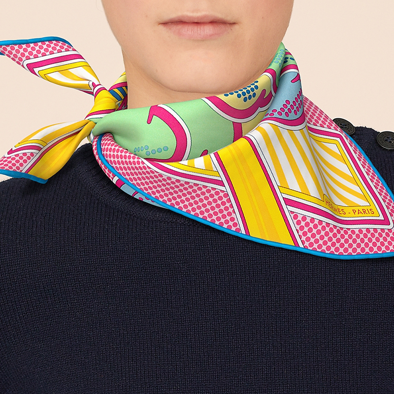 (Women) HERMES Pop Pegasus Scarf 45cm Silk Bright Pink/Green/Yellow H892975S-01 圖 3
