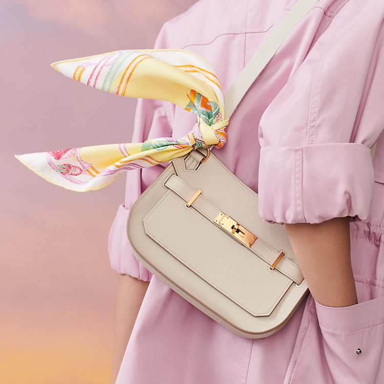 (Women) HERMES Prism World  Yellow Silk Scarf. H893954S-01 圖 6