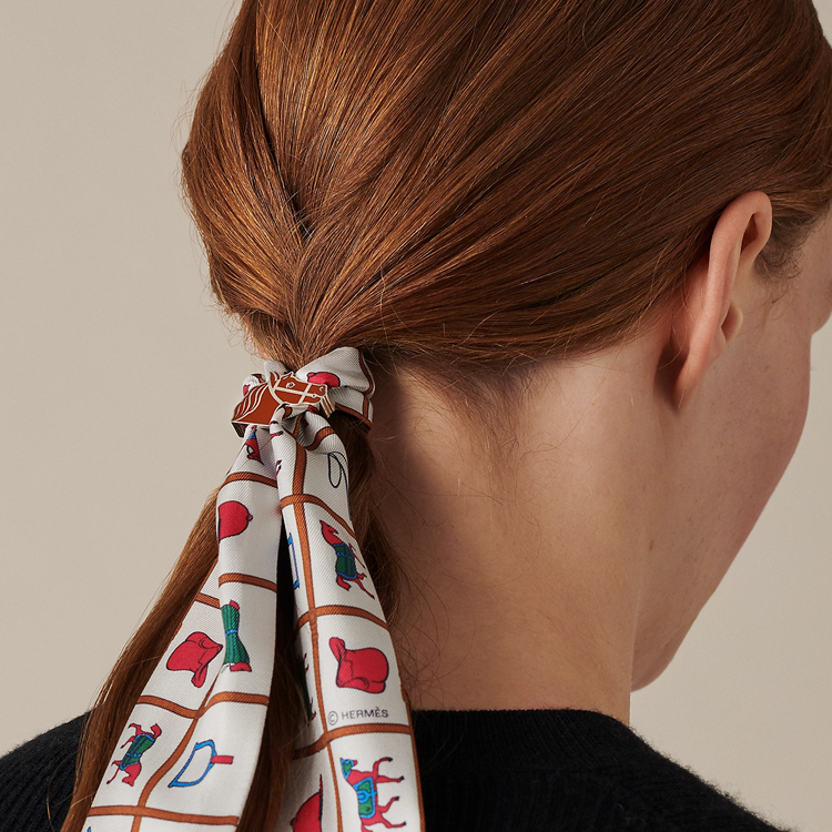 (Women) HERMES Quadrige Horse Pattern Silk Scarf Ring Brown/Silver for Women. H603383S-01 圖 4