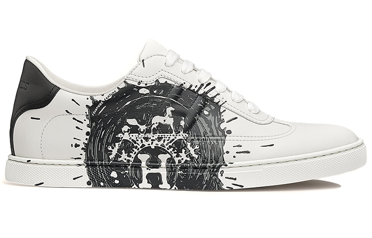 Order (W) HERMES Quicker ''Blanc Noir Graffiti'' H212203Z-91