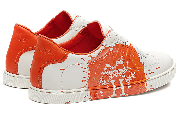 Shop (W) HERMÈS Quicker ''Blanc Orange'' H212203Z-90