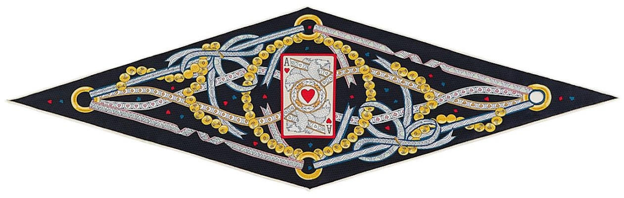 (Women) HERMES Red Heart Queen Silk Scarf for Women H803959S-01 Order (Women) HERMES Red Heart Queen Silk Scarf for Women H803959S-01