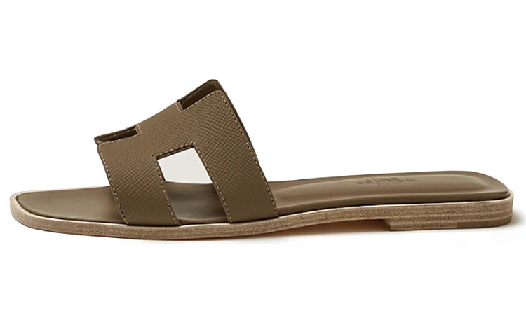 (Women) HERMES Round Toe Flat Slide 'Dark Brown' H202272Z-X3