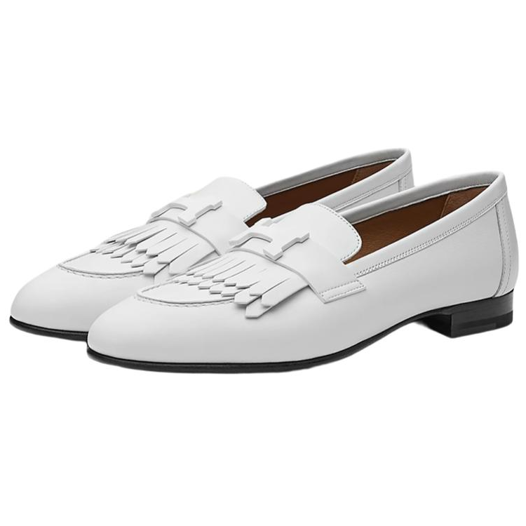 Lookbook HERMES 愛馬仕 Royal 小牛皮樂福鞋 女款 白