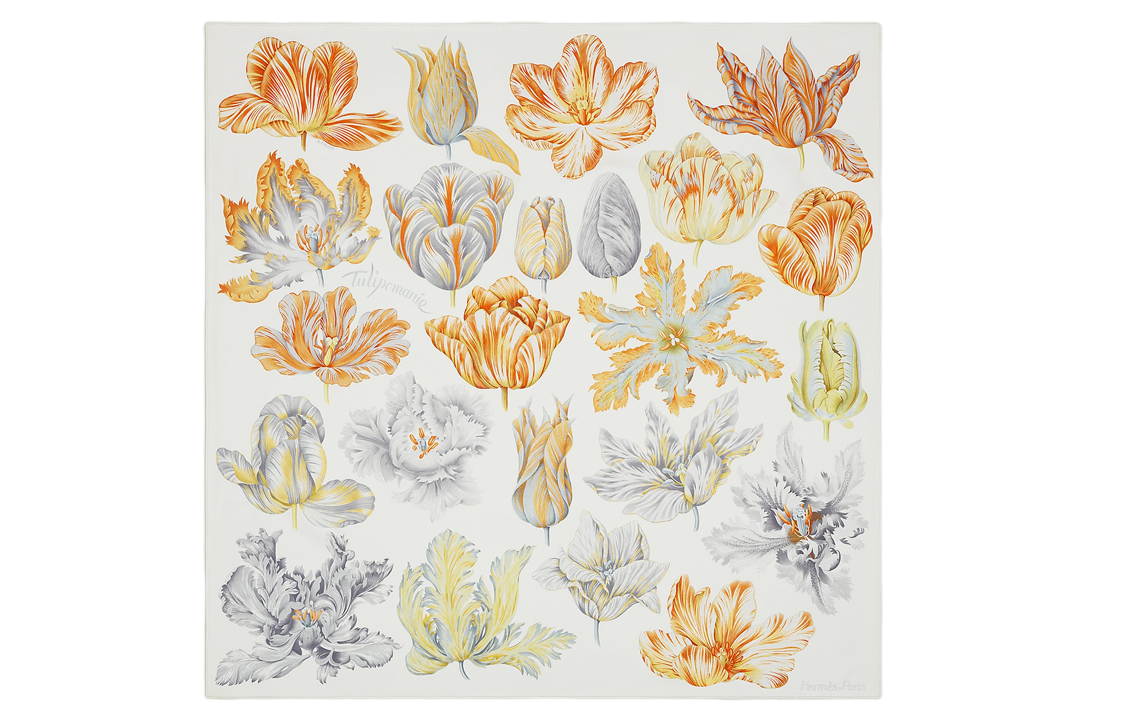 (Women) HERMES Silk Scarf  Gold Elegant and Stylish Design H003964S 16