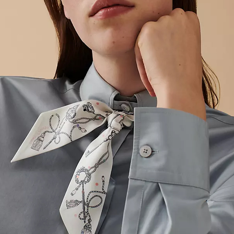 (Women) HERMES Silk Scarf  White "Key of Dots" Print. H063871S-03 圖 4