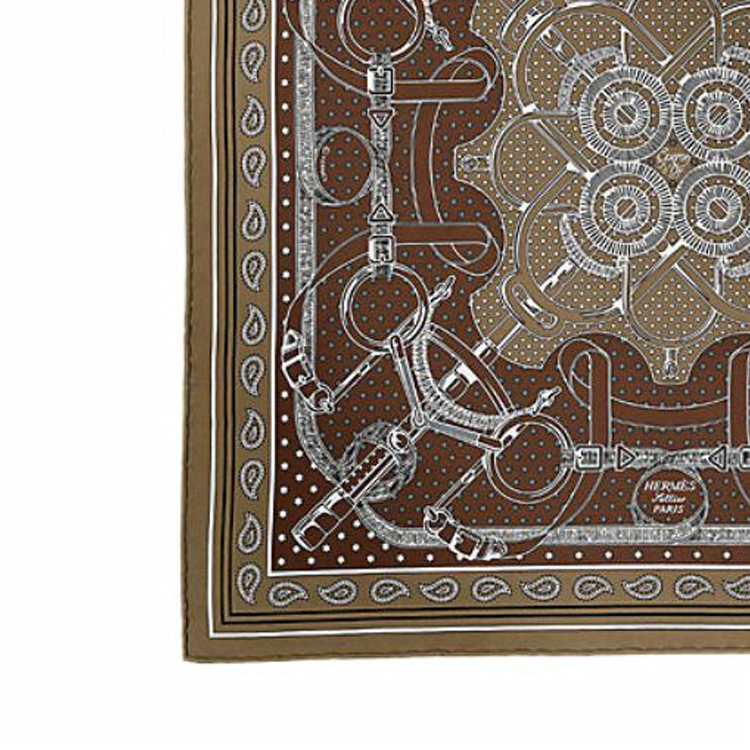 (Women) HERMES Silk Scarf for Women - Chocolate Color with Logo Design. H042977Sv11 圖 4