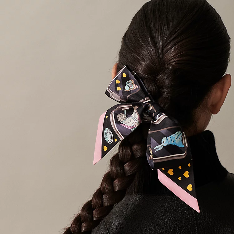 (Women) HERMES Silk Scarf for Women Black "Hermes Dynamic Sharing" Collection. H063875S10 圖 3