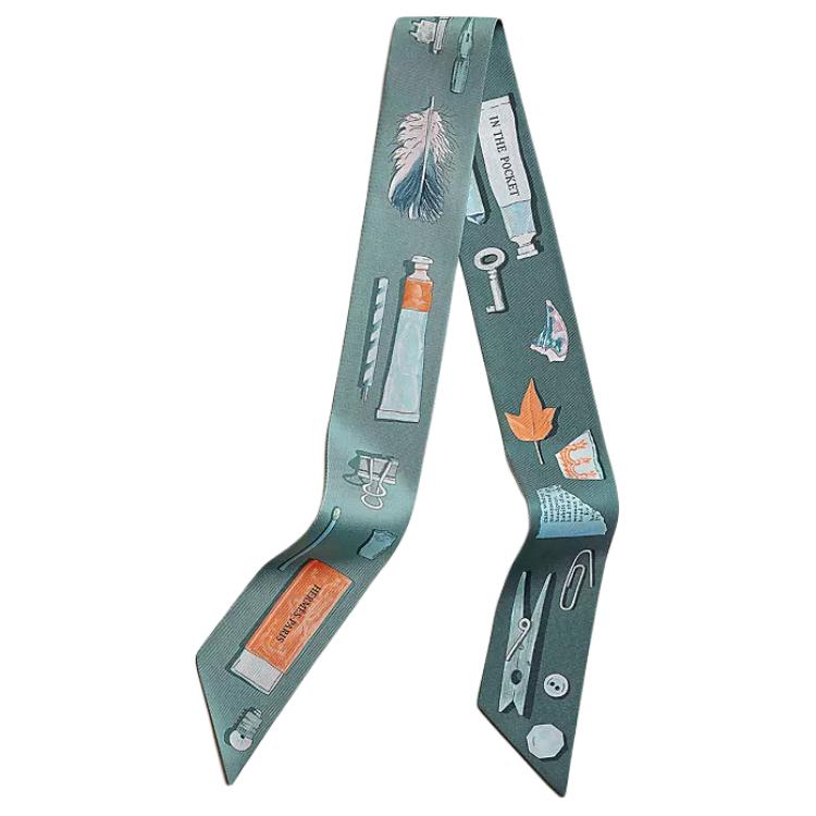 (Women) HERMES Silk Scarf for Women Logo Design Gray Green. H062340S 05