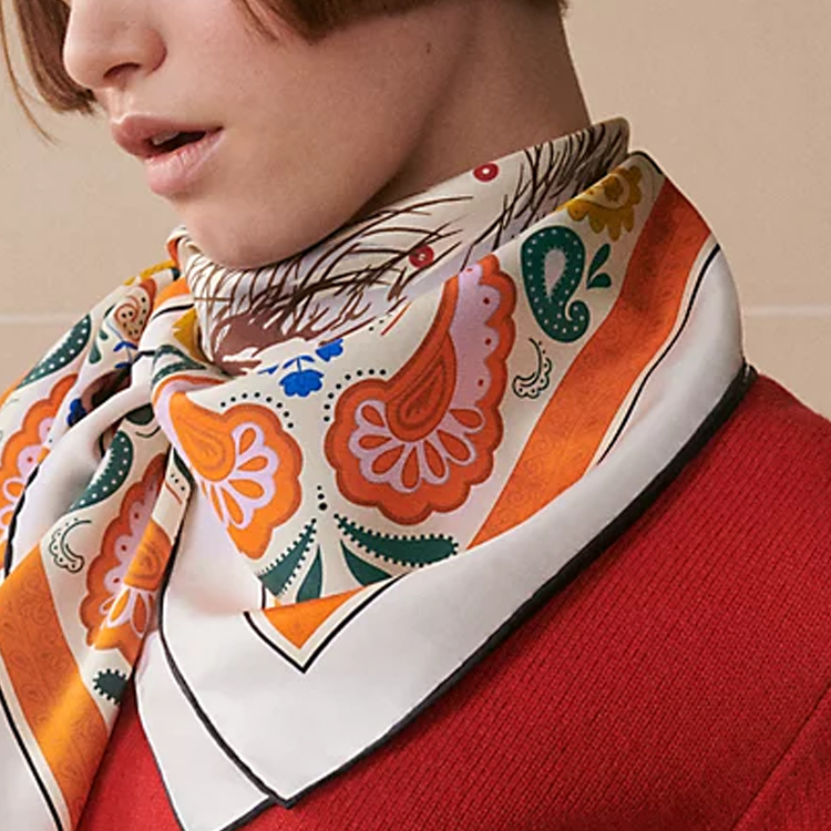 (Women) HERMES Silk Scarf for Women with Cheetah Print Design - Multicolor. H904166Sv01 圖 5