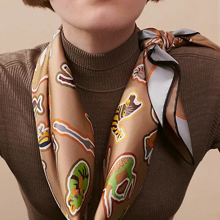 (Women) HERMES Silk Scarf with Animal Print Pattern for Women - Multicolor H904165Sv04 圖 5