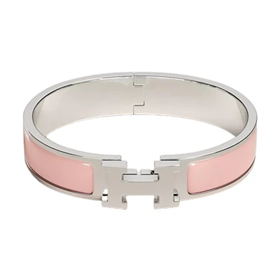 (Women) HERMES Silver Logo Engraved Bracelet for Women in Pink. H700001FP1Z