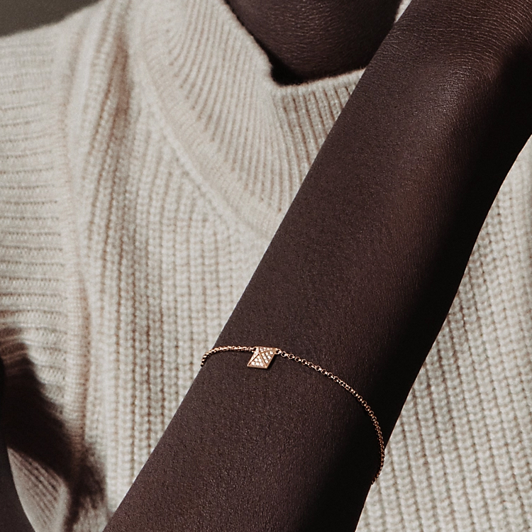 Purchase (W) HERMES Gelang Emas Ros 18K Berlian Corak Stud Kecil Wanita - Emas Ros H223407B 0015