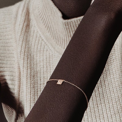 (W) HERMES Gelang Emas Ros 18K Berlian Corak Stud Kecil Wanita - Emas Ros H223407B 0015 Purchase (W) HERMES Gelang Emas Ros 18K Berlian Corak Stud Kecil Wanita - Emas Ros H223407B 0015