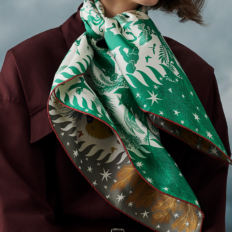 (Women) HERMES Sous le Charme d'Orphée Double-Sided Silk Scarf Beige/Green for Women. H903702S-02 圖 5