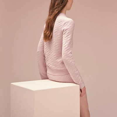 (Women) HERMES SS22 Pink Wool Knit Sweater with Logo Embossed Design. H2E2624DEP6 Shop (Women) HERMES SS22 Pink Wool Knit Sweater with Logo Embossed Design. H2E2624DEP6