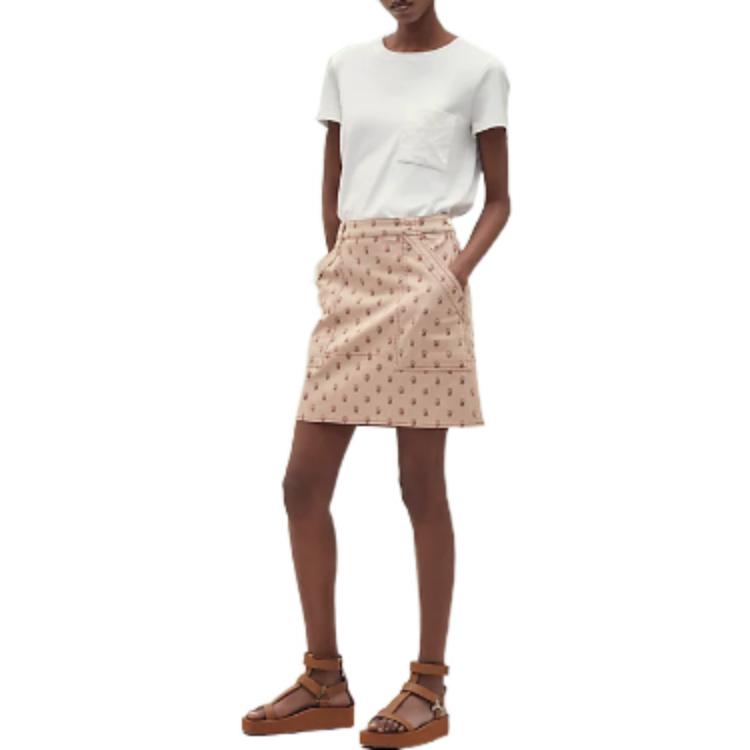 Lookbook (W) 愛馬仕 SS22 馬鞍圖案休閒裙卡其色款式。 H2E0352DS1J